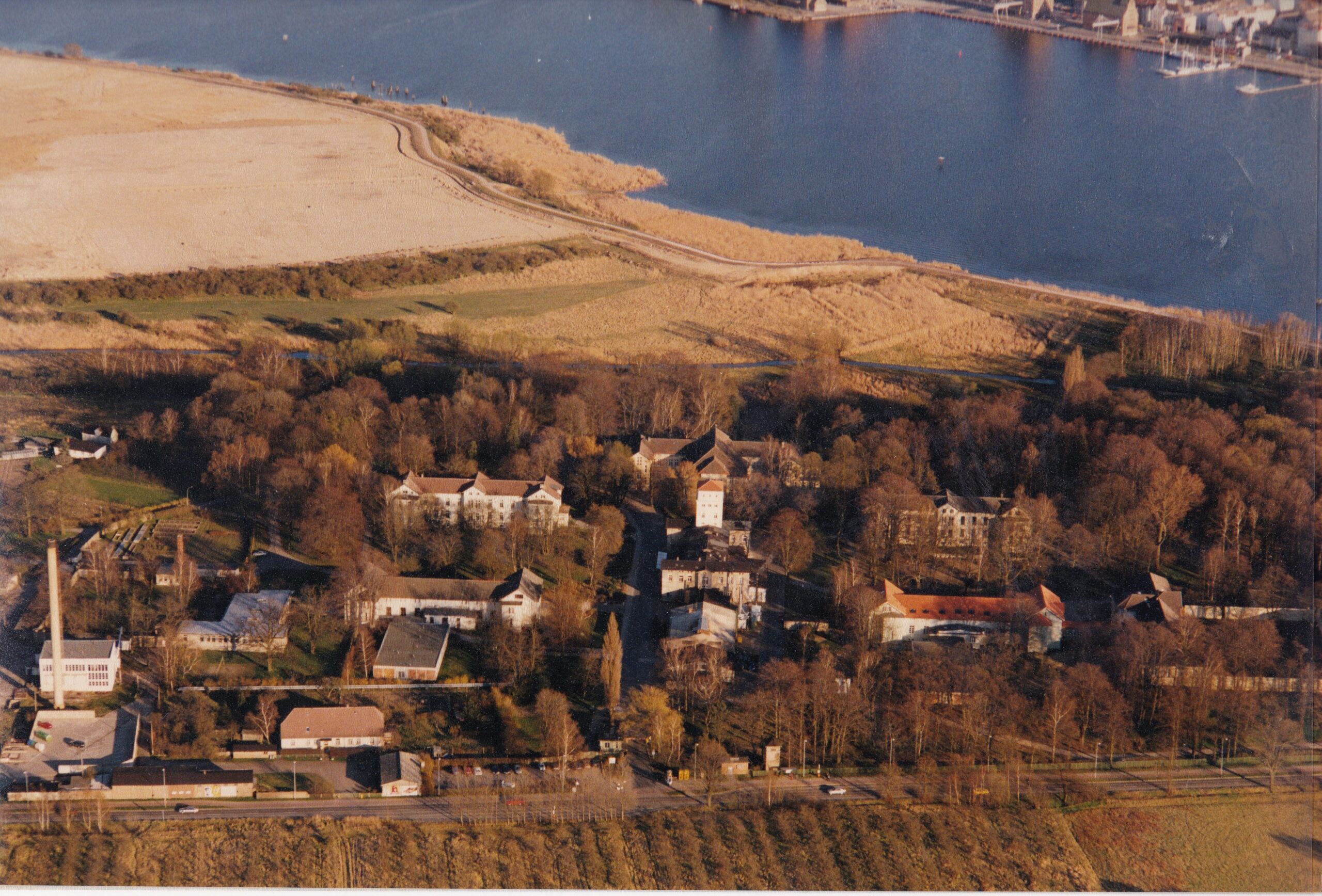 Die Gehlsheimer Klinik von oben, Mitte 1990er Jahre, Quelle: Vorlass Klaus Ernst.