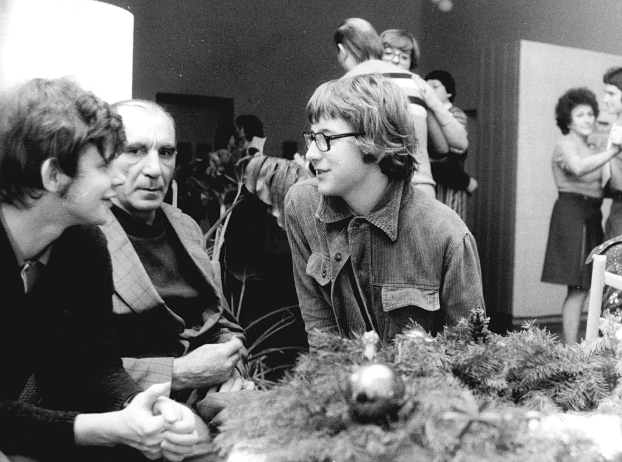 Patientenklub in der Tagesklinik der Nervenklinik der Charité 1977, Quelle: BArch, Bild 183-S1209-0014.