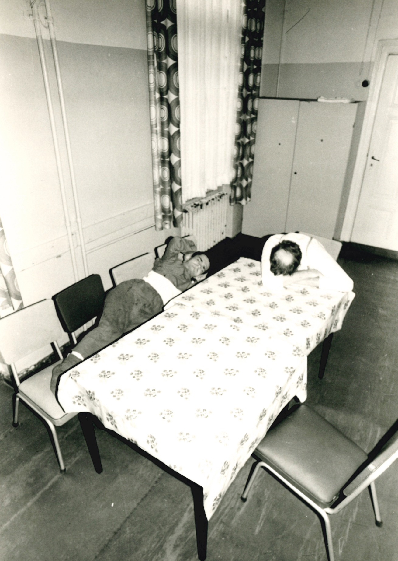 Psychiatrischer Krankenhausalltag in der 1980er Jahren, Quelle: Nachlass Hans Eichhorn, Historisches Archiv AMEOS Klinikum Ueckermünde